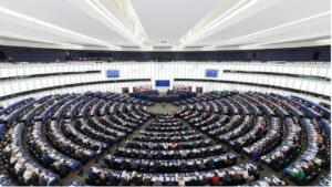 Unione Europea: approvata la sospensione dei dazi commerciali per Kiev